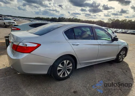 2013 Honda Accord Lx z USA, uszkodzony, nr VIN 1HGCR2F35DA007611